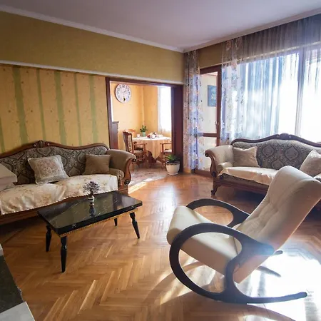 The Pearl * Varna